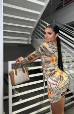 TATI MCQUAY - Instagram Photos 03/23/2022