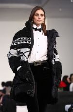 TAYLOR HILL at Backstage at Ralph Lauren Fashion Show in New York 03/22/2022