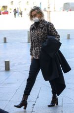 VANESS KIRBY Out at Paris Fashion Week 03/05/2022