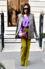 VICTORIA BECKHAM Leaves Celine Store in Paris 03/03/2022