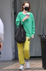 WHITNEY PORT Leaves a Nail Salon in Los Angeles 03/05/2022