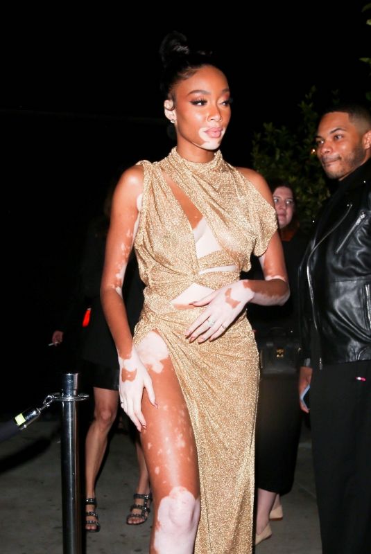 WINNIE HARLOW Arrives at W Magazine Event in Los Angeles 03/2/2022