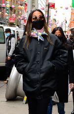 ZOE SALDANA Heading to a Chinatown Restaurant in New York 03/01/2022