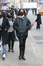 ZOE SALDANA Heading to a Chinatown Restaurant in New York 03/01/2022