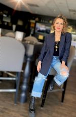 ALYSSA MILANO - Instagram Photos 04/25/2022