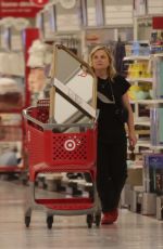 AMY POEHLER Shopping at Target in Los Angeles 04/10/2022