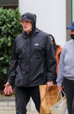 AMY SCHUMER Out Shopping in New York 04/06/2022
