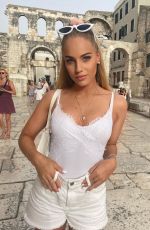 ANA MARIA MARKOVIC - Instagram Photos 04/28/2022