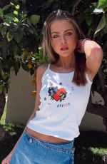 ANNE WINTERS - Instagram Photos 03/31/2022