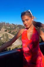 ANNE WINTERS - Instagram Photos 04/25/2022