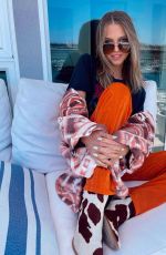 ANNE WINTERS - Instagram Photos 04/25/2022