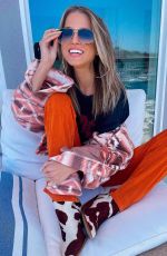 ANNE WINTERS - Instagram Photos 04/25/2022