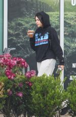 ATIANA DE LA HOYA Out for Coffee in Calabasas 04/22/2022