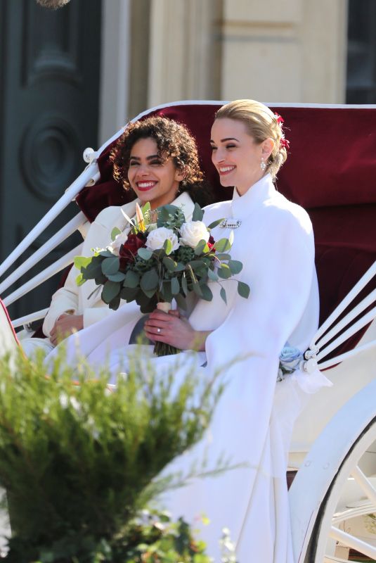 BRIEANNE HOWEY and ANTONIA GENTRY on the Set of Ginny & Georgia, Season 2 Finale in Toronto 04/20/2022