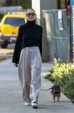 CARA SANTANA and Shannon Leto Out Kissing in Los Angeles 04/01/2022