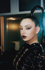 CHARLI XCX - Instagram Photos and Video 04/12/2022
