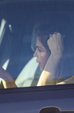 CINDY CRAWFORD Gets Stuck in Los Angeles Traffic 04/19/2022