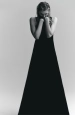 ELIZABETH DEBICKI for Flaunt Magazine, April 2022