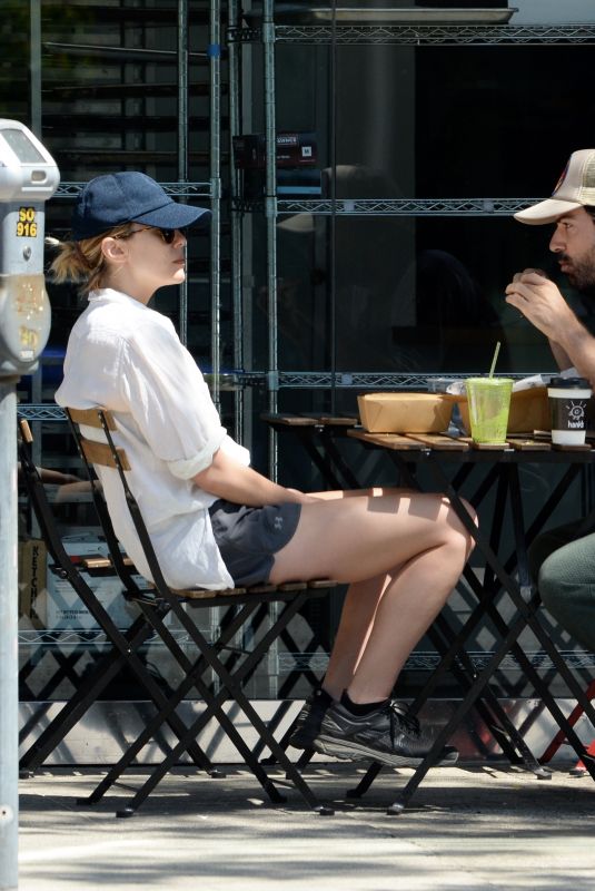 ELIZABETH OLSEN and Robbie Arnett at Hank’s Bagels in Sherman Oaks 04/18/2022