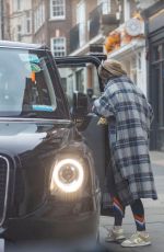 ELLIE BAMBER Out for Yogurt and Banana After Gym Session in London 03/30/2022