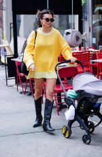 EMILY RATAJKOWSKI Out in New York 04/01/2022