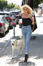 EMMA HERNAN Out for Lunch at Sycamore Kitchen in Los Angeles 04/25/2022