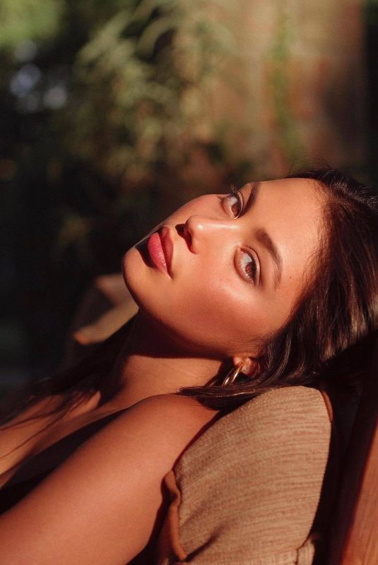 FIONA BARRON at a Photoshoot 04/10/2022