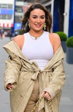 FRANKIE SIMS Arrives at The Londoner Hotel 03/30/2022