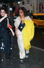 GAYLE KING Arrives at Flipper