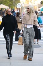 GIGI HADID Arrives at Her Apartment in New York 04/22/2022