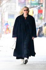 GIGI HADID Out and About in New York 04/07/2022