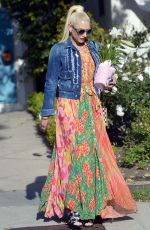 GWEN STEFANI Headig to Her Father