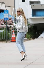 HEIDI KLUM Arrives at America
