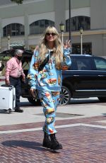 HEIDI KLUM Arrives on the Set of America