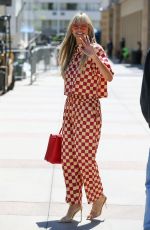 HEIDI KLUM Out and About in Los Angeles 04/14/2022