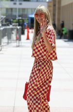 HEIDI KLUM Out and About in Los Angeles 04/14/2022