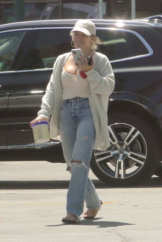 HILARY DUFF at Target in Sherman Oaks 04/23/2022