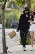 HOLLY SCARFONE at a Picnic in Beverly Hills Park 04/03/2022
