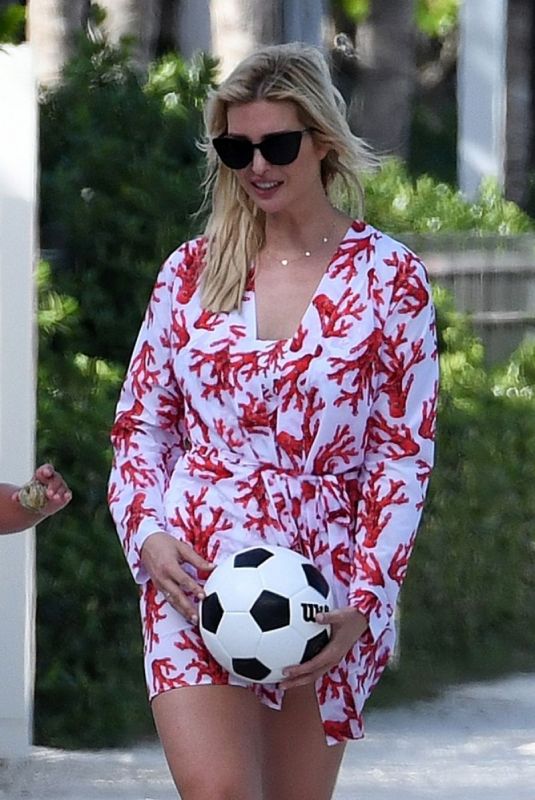 IVANKA TRUMP Heading to a Beach in Miami 03/14/2021