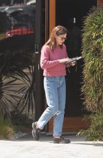 JENNIFER GARNER Heading to a Recording Studio in Los Angeles 03/30/2022