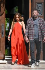 JENNIFER LOPEZ and Bean Affleck at House Hunting in Beverly Hills 04/24/2022