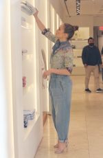 JENNIFER LOPEZ Out Shopping on Rodeo Drive at Brunello Cucinelli in Beverly Hills 04/27/2022