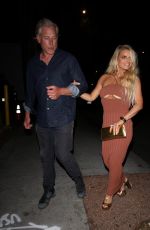 JESSICA SIMPSON Arrives at Jessica Alba