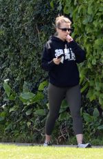 JODIE SWEETIN Out for Coffee with Friends in Studio City 04/21/2022