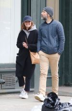 JULIANNE MOORE and Bart Freundlich Out in New York 04/05/2022