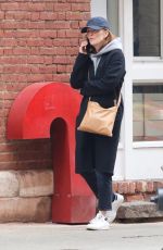 JULIANNE MOORE Out and About in New York 04/08/2022