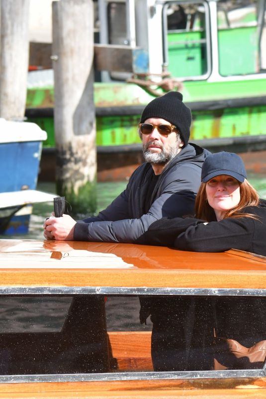 JULIANNE MORRE Arrives at a Taxi Boat in Venice 04/18/2022