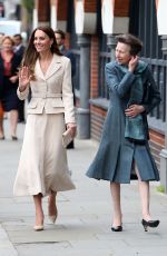 KATE MIDDLETON at Maternal Healthcare Organizations in London 04/27/2022