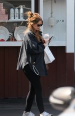 KATHERINE and CHRISTINA SCHWARZENEGGER Out for Brunch in Los Angeles 04/24/2022