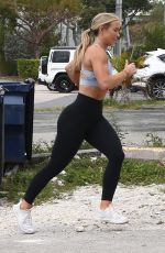 KATHRYNE PADGETT Workout in Miami 04/14/2022